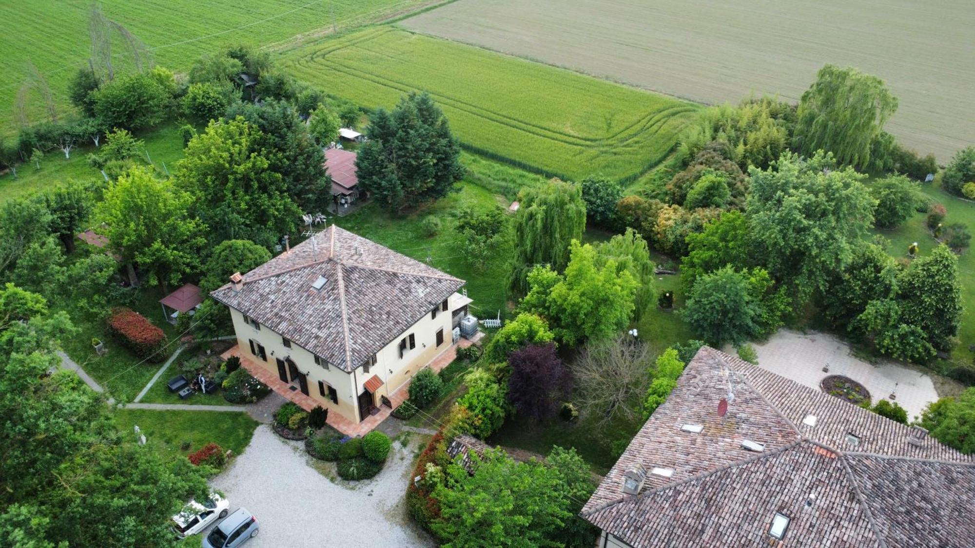 Casale La Decima Bed & Breakfast Budrio  Dış mekan fotoğraf